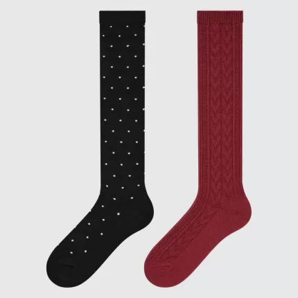 Uniqlo Heattech Knee High Dotted Socks (Two Pairs) Kids Black Red