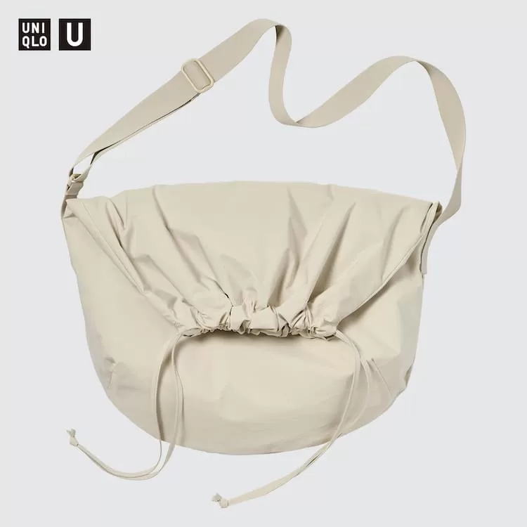 Uniqlo U Drawstring Shoulder Bags Men Beige Uniqlo U Drawstring Shoulder Bags Men Beige