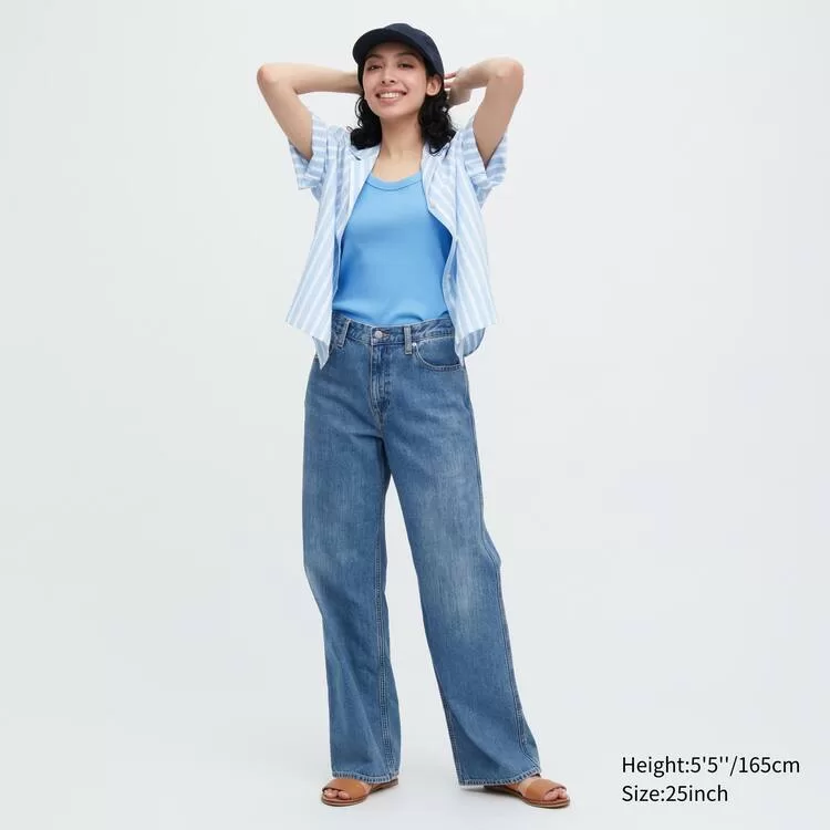 Uniqlo Women’s Baggy Jeans Blue Uniqlo Women’s Baggy Jeans Blue