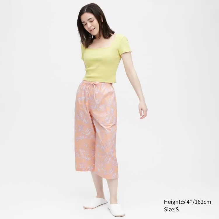 Uniqlo Women’s Cotton Relaxed 3/4 Loungewear Light Orange Uniqlo Women’s Cotton Relaxed 3/4 Loungewear Light Orange