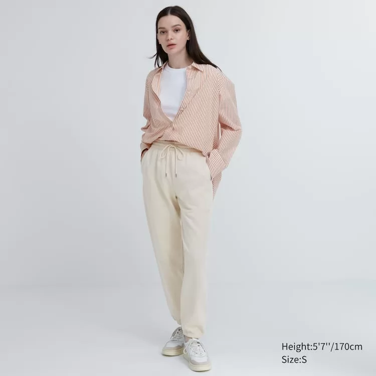 Uniqlo Women’s Joggers Pants Beige Uniqlo Women’s Joggers Pants Beige